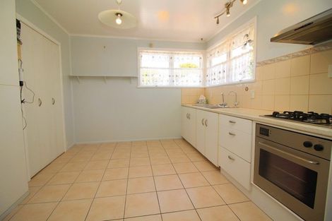 Photo of property in 133 Riverpark Crescent, Henderson, Auckland, 0610