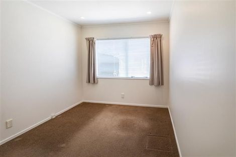 Photo of property in 25a Harbour View Road, Point Chevalier, Auckland, 1022