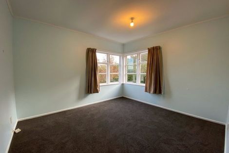 Photo of property in 43 Homebush Road, Khandallah, Wellington, 6035