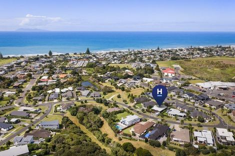 Photo of property in 31 Browns Drive, Waihi Beach, 3611