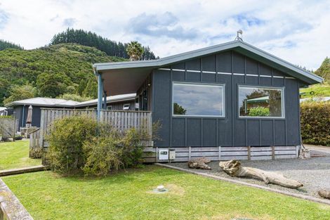 Photo of property in 4 Nga Manu Place, Tangoio, Napier, 4181