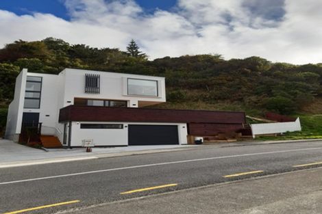 Photo of property in 31 Percy Dyett Drive, Karori, Wellington, 6012