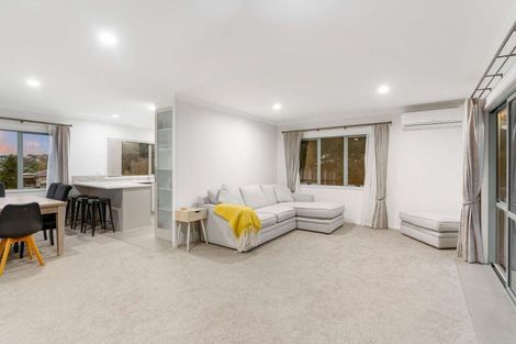 Photo of property in 24a Alexander Street, Cockle Bay, Auckland, 2014