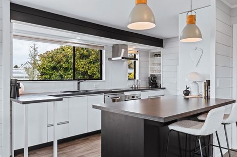 Photo of property in 13 Silich Street, Acacia Bay, Taupo, 3330