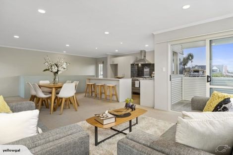 Photo of property in 233b Dickson Road, Papamoa Beach, Papamoa, 3118