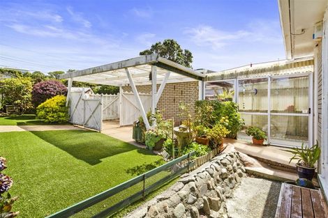 Photo of property in 98 Ironside Road, Johnsonville, Wellington, 6037