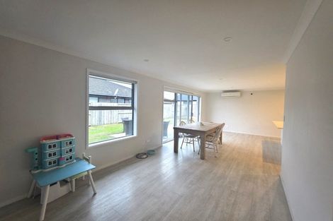 Photo of property in 30 Stevenson Drive, Papamoa, 3118