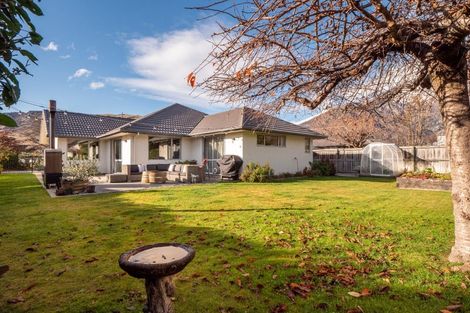 Photo of property in 38 Erskine Street, Lake Hayes, Queenstown, 9304