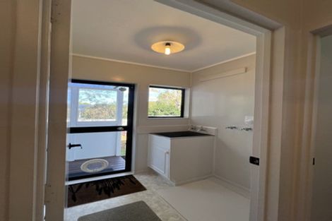 Photo of property in 16 Shearwater Street, One Tree Point, 0118