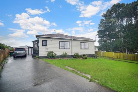 Photo of property in 70 Burundi Avenue, Clendon Park, Auckland, 2103