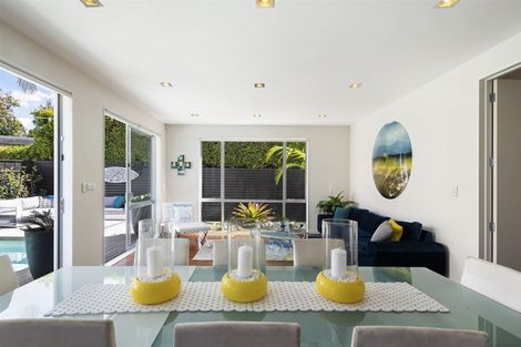 Photo of property in 15 Waitemata Road, Hauraki, Auckland, 0622