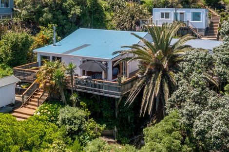 Photo of property in 20 Pingau Street, Paekakariki, 5034