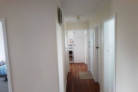 Photo of property in 10 Ross Road, Western Heights, Rotorua, 3015