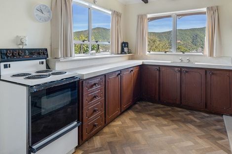 Photo of property in 318c Waikawa Road, Waikawa, Picton, 7220