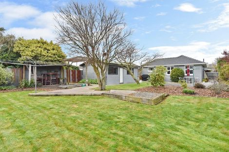 Photo of property in 15 Crosby Street, Mairehau, Christchurch, 8013