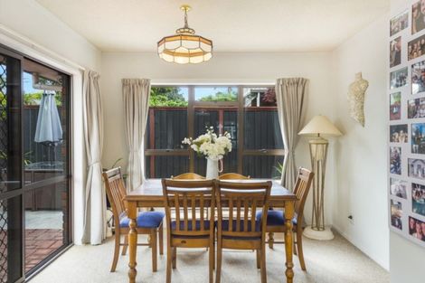 Photo of property in 13a Princes Street, Cambridge, 3434