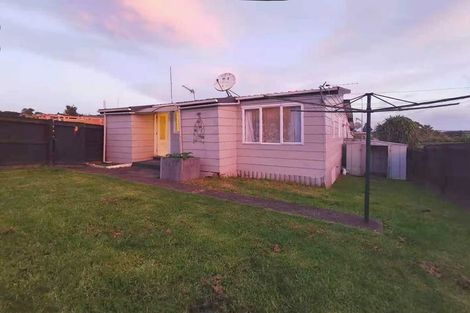 Photo of property in 52 Tiverton Road, Avondale, Auckland, 0600