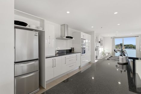 Photo of property in 1/6d Durham Street, Tauranga, 3110