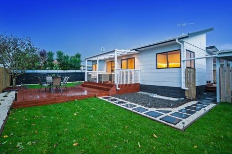 Photo of property in 1/3 Copley Street, New Lynn, Auckland, 0600