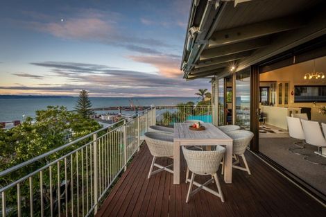 Photo of property in 159 Thompson Road, Bluff Hill, Napier, 4110