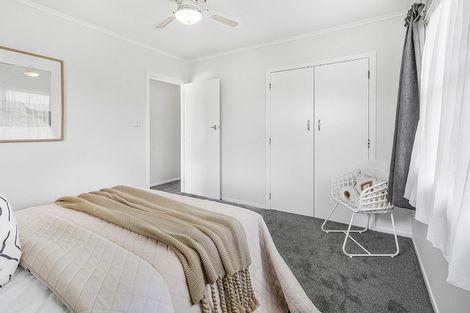 Photo of property in 48 English Street, St Andrews, Hamilton, 3200