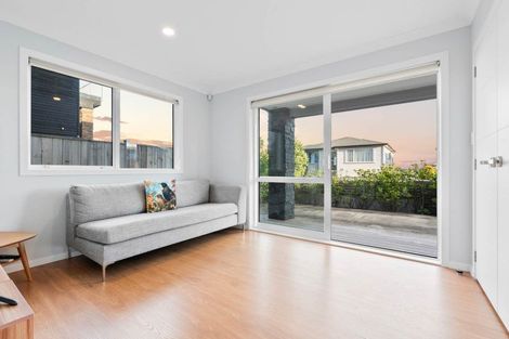 Photo of property in 34 Brickworks Bay Road, Hobsonville, Auckland, 0618