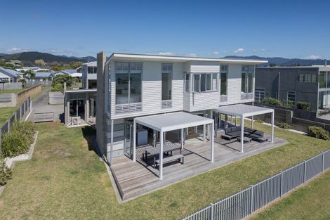 Photo of property in 116 Puka Crescent, Matarangi, Whitianga, 3592