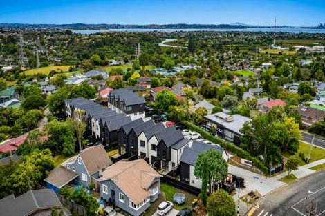 Photo of property in 36 Wharara Lane, Massey, Auckland, 0614