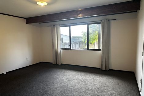 Photo of property in 4 Armitage Place, Tuakau, 2121