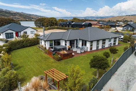 Photo of property in 5 Arion Court, Mount Pisa, Cromwell, 9383