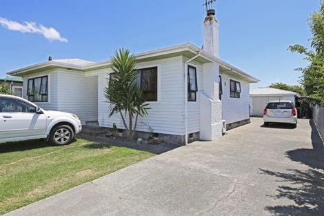 Photo of property in 14 Richmond Street, Maraenui, Napier, 4110