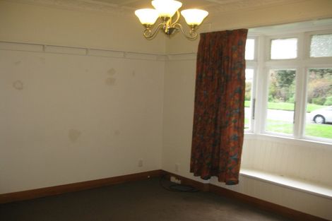 Photo of property in 49 Riverside Drive, Waiwhetu, Lower Hutt, 5010