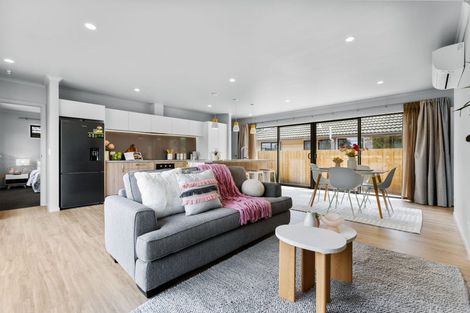 Photo of property in 142 Waenga Drive, Cromwell, 9310