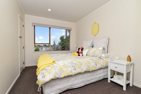 Photo of property in 52 Macdonald Road, Glenview, Hamilton, 3206