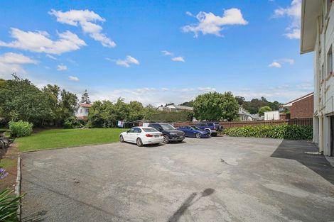 Photo of property in 1/736 Mount Eden Road, Mount Eden, Auckland, 1024