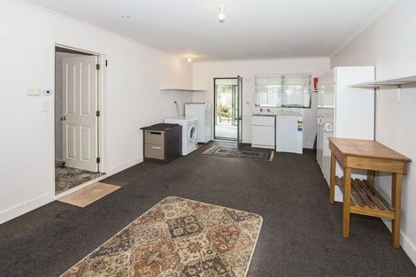 Photo of property in 228 High Street North, Carterton, 5713