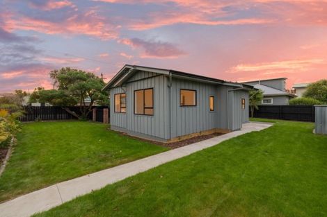 Photo of property in 20 Effingham Street, North New Brighton, Christchurch, 8083