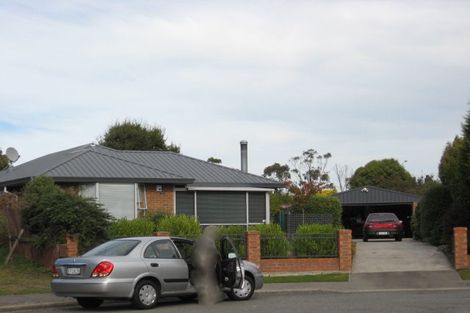 Photo of property in 11 Thornhill Place, Sockburn, Christchurch, 8042
