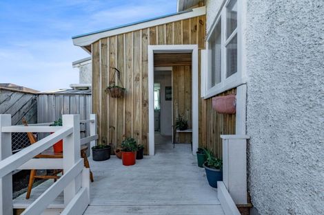 Photo of property in 17 Milmoe Street, Hawera, 4610