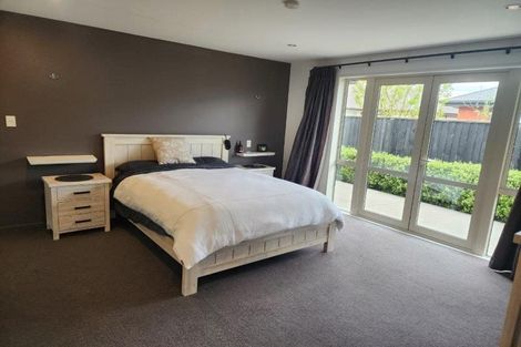 Photo of property in 34 Jarnac Boulevard, Yaldhurst, Christchurch, 8042