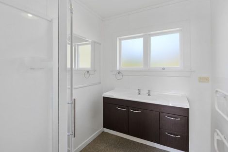 Photo of property in 69 Wakefield Avenue, Sumner, Christchurch, 8081