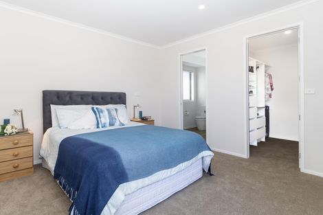 Photo of property in 122 Puhirake Crescent, Pyes Pa, Tauranga, 3112