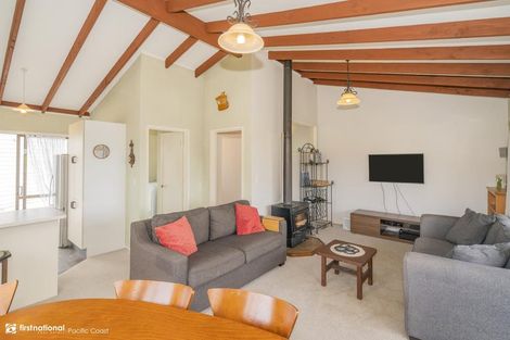 Photo of property in 1 Norfolk Place, Tairua, 3508