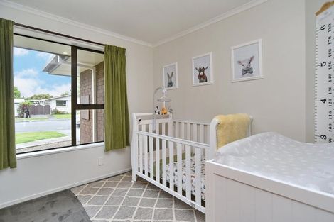 Photo of property in 10 Rowse Street, Rangiora, 7400