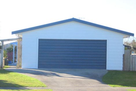 Photo of property in 23 Commodore Avenue, Flagstaff, Hamilton, 3210