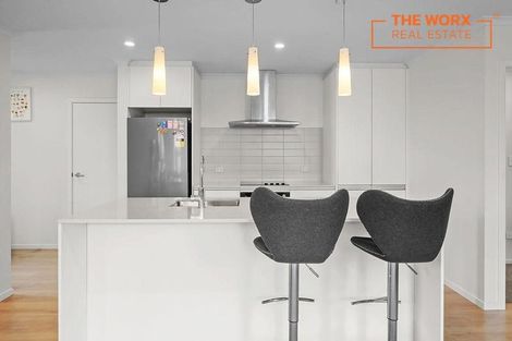 Photo of property in 5 Sauterne Road, Kumeu, 0810