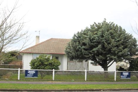 Photo of property in 22 Kenney Crescent, Fairfield, Hamilton, 3214