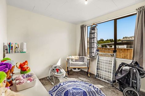 Photo of property in 24 Fergusson Street, Marton, 4710