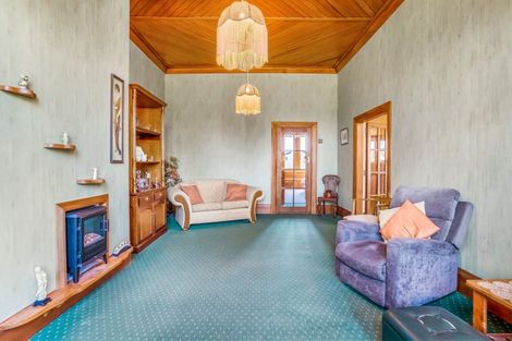 Photo of property in 134 Park Street, Winton, 9720