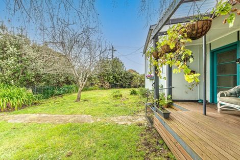 Photo of property in 17 Gloag Street, Waverley, 4510